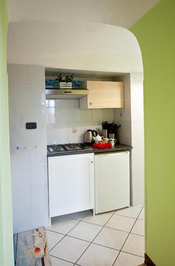 Casa "Positano" Da Ely - Salerno Centro Con Self Check-In Appartement Buitenkant foto