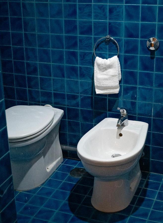 Casa "Positano" Da Ely - Salerno Centro Con Self Check-In Appartement Buitenkant foto