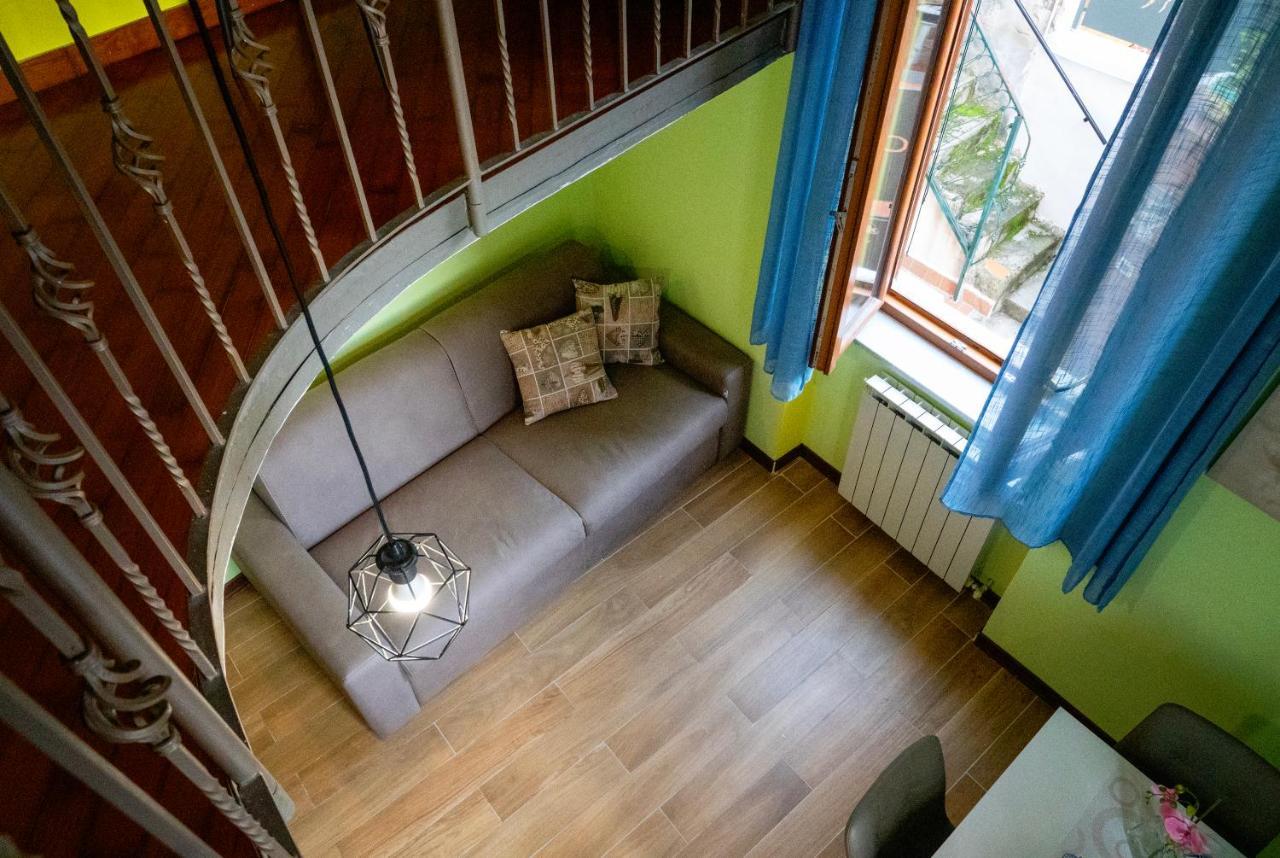 Casa "Positano" Da Ely - Salerno Centro Con Self Check-In Appartement Buitenkant foto